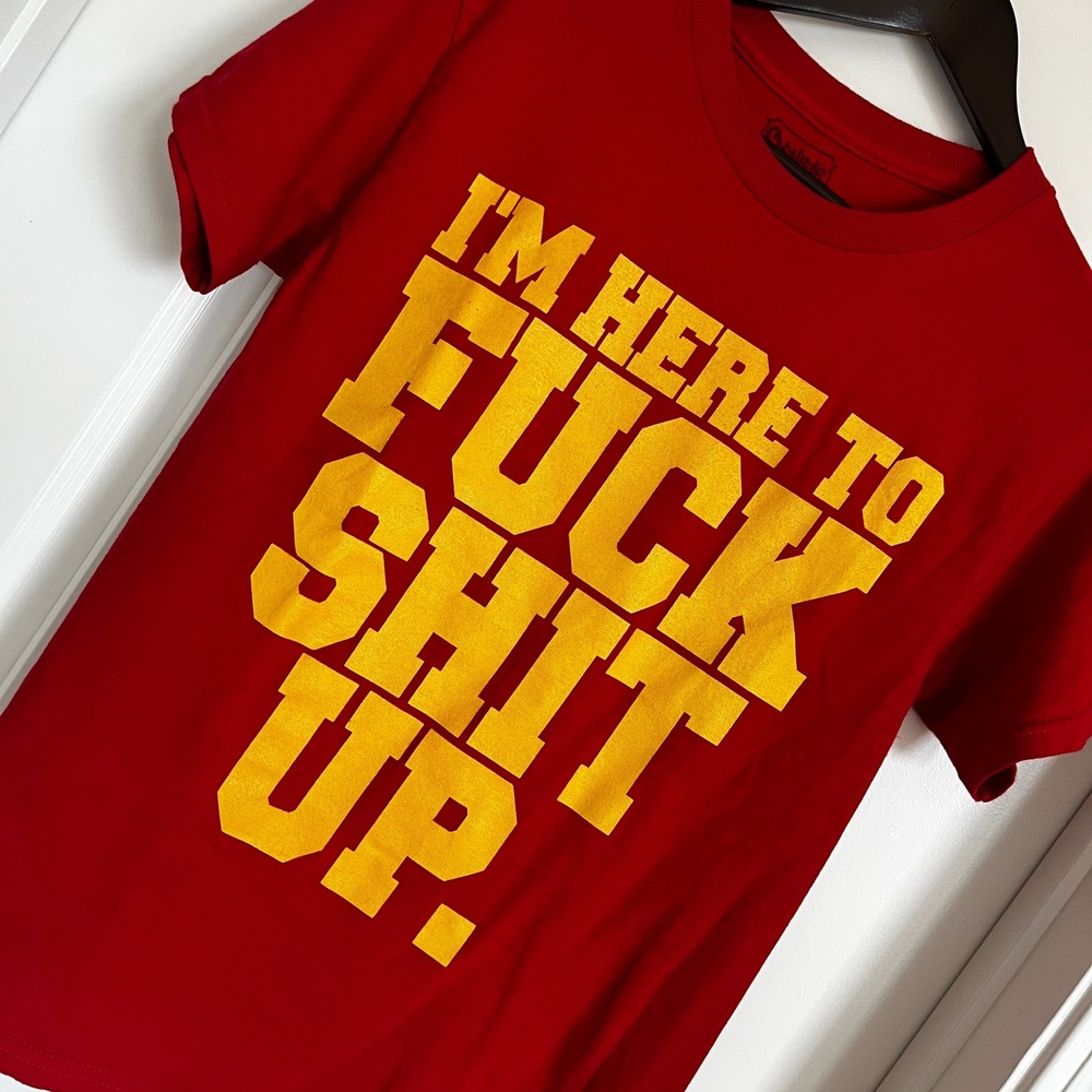 Mens Small Spencers Graphic T-Shirt Red Yellow